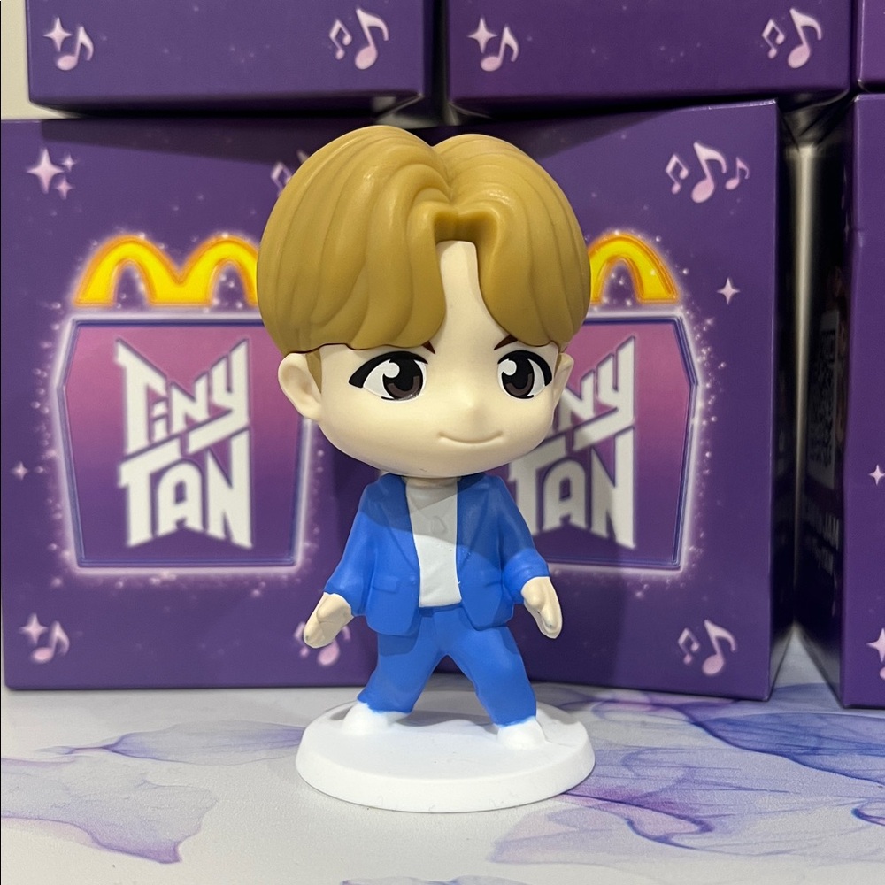 TinyTAN Figure J-Hope